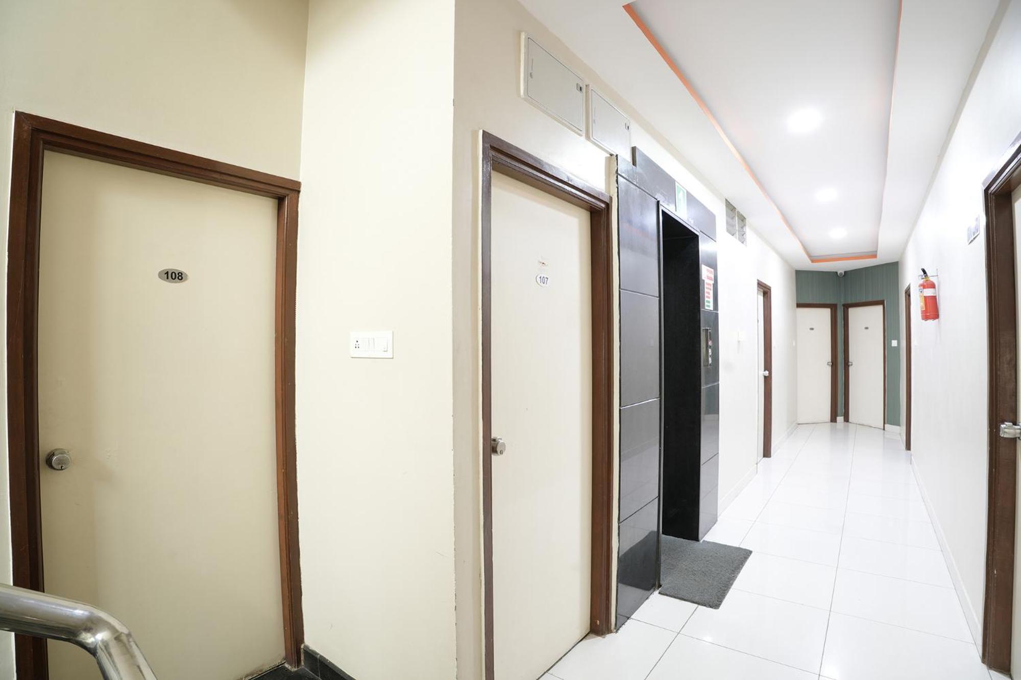 Fabhotel Champion Grand - Nr Fortis Hospital, Nagarbhavi Jālahalli 외부 사진